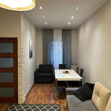 Big Apart - Rynek 8 - Nice View - 3 Rooms - 9 People 브로츠와프 외부 사진